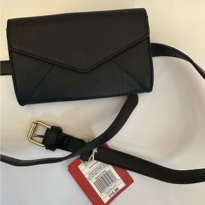 Mossimo belt bag